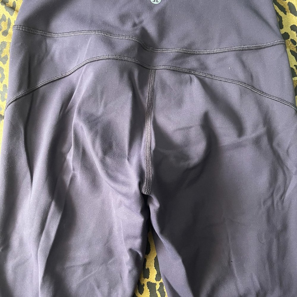 Lululemon In movement leggings purple - Picture 4 of 5